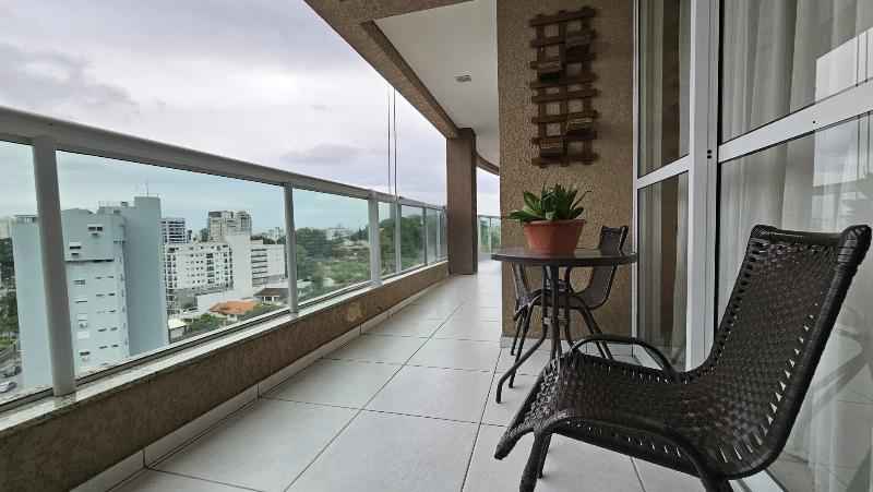 Apartamento Alto Padrão à Venda - 4 suítes