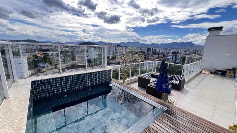Cobertura Plana com Piscina