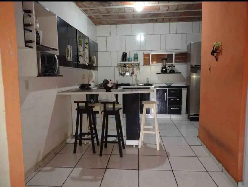 vende se duplex em enseadas. 