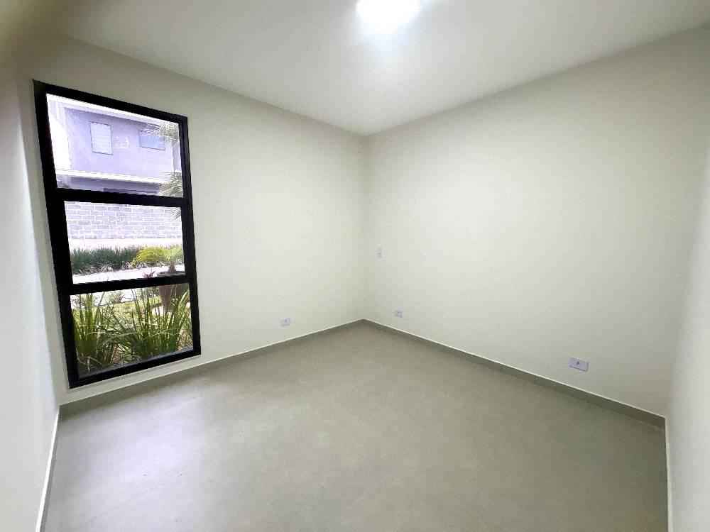 Casa em Condomínio