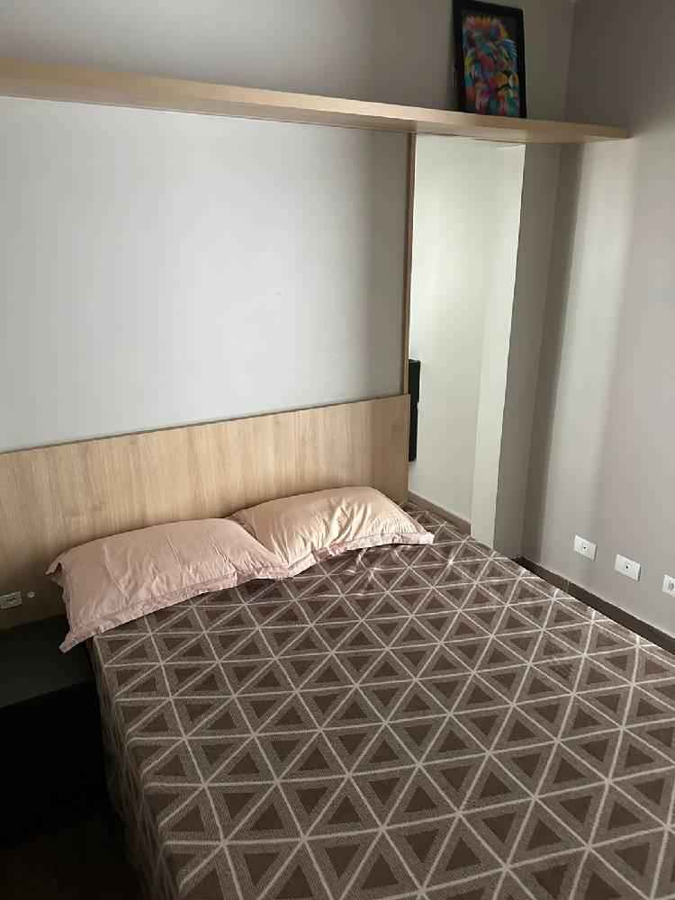 Sobrado em Condomínio 