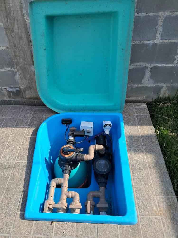 casa com 1 quarto e piscina em Campo Largo 